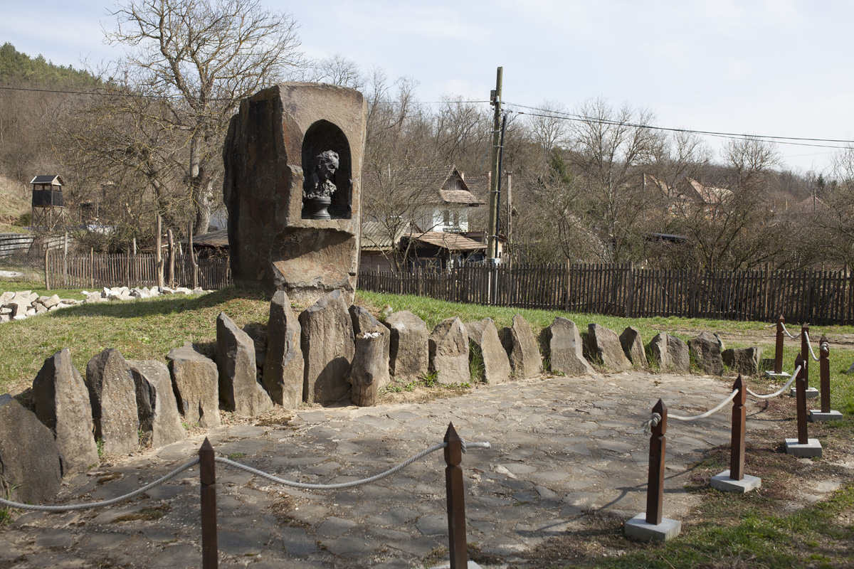 Terény - Szent-Györgyi Albert Emlékpark
